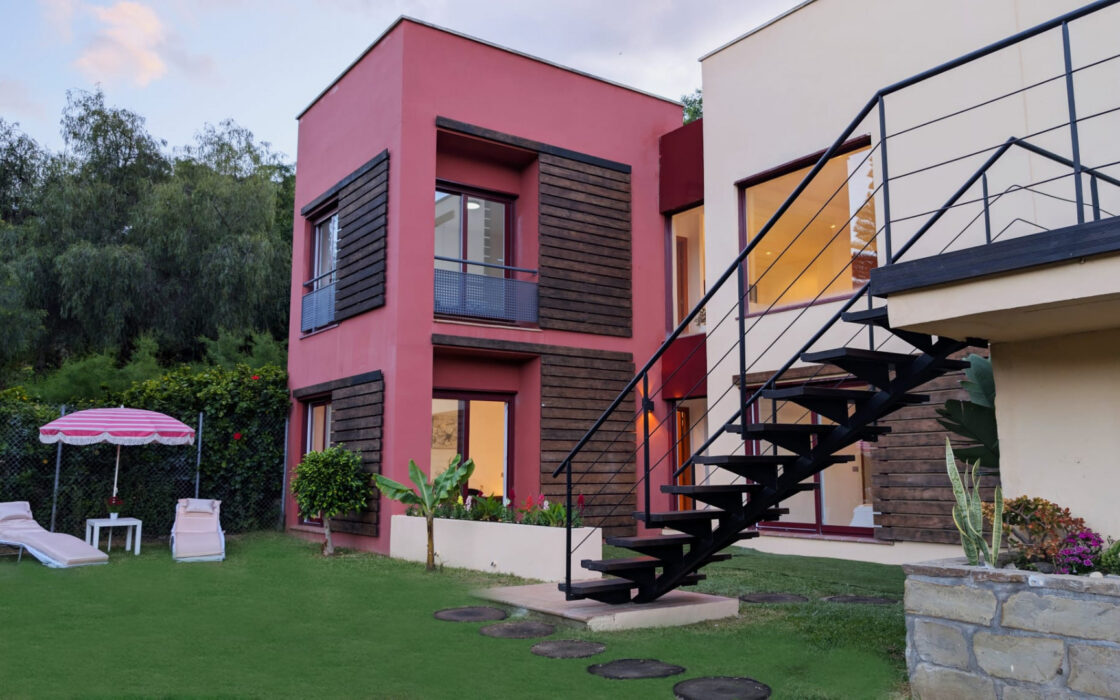 Вилла с террасой в Бенахависе, 4 спальни, 261 кв.м