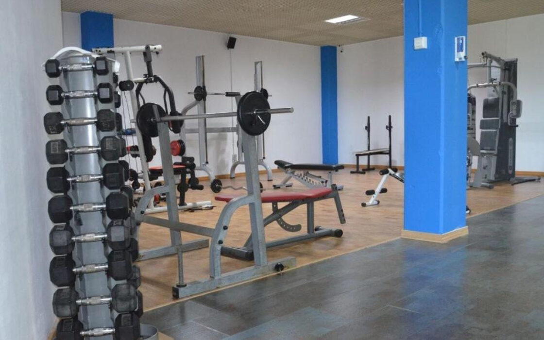 Вилла с террасой в Бенахависе, 4 спальни, 261 кв.м