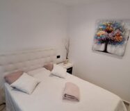 Современная квартира в центре Торревьехи с террасой 140 кв.м