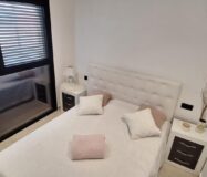 Современная квартира в центре Торревьехи с террасой 140 кв.м