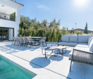 Отдельная вилла в Марбелье с террасой 496 кв.м