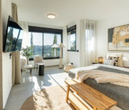 Отдельная вилла в Марбелье с террасой 496 кв.м