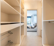 Отдельная вилла в Марбелье с террасой 496 кв.м