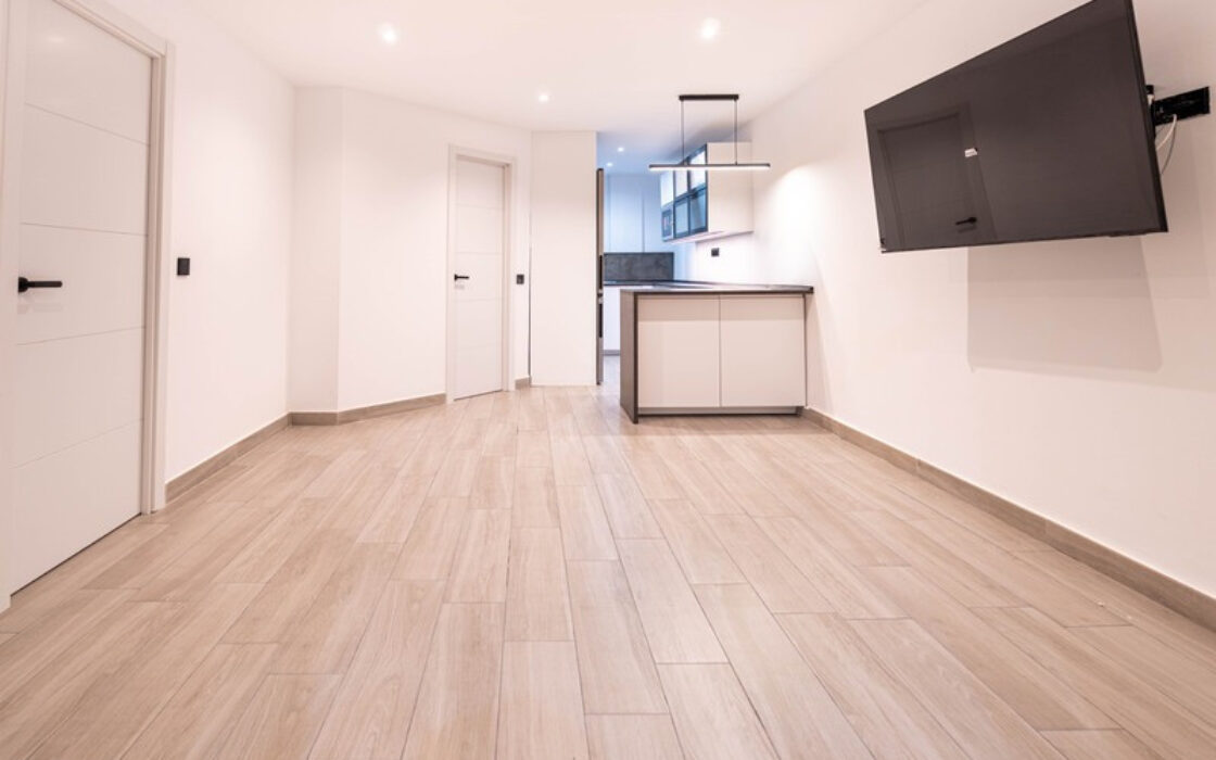 Отдельная вилла в Марбелье с террасой 496 кв.м