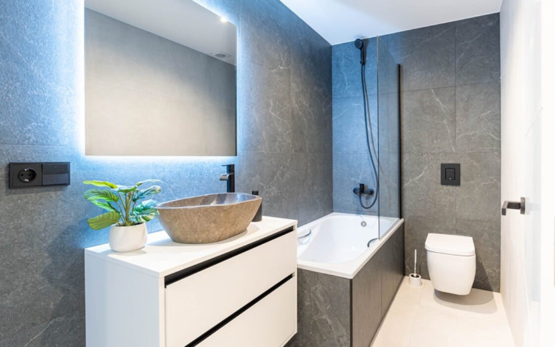 Отдельная вилла в Марбелье с террасой 496 кв.м