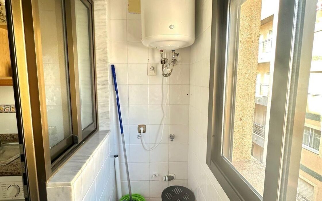 Апартаменти 130 кв.м в Торрев’єсі 450 м від моря