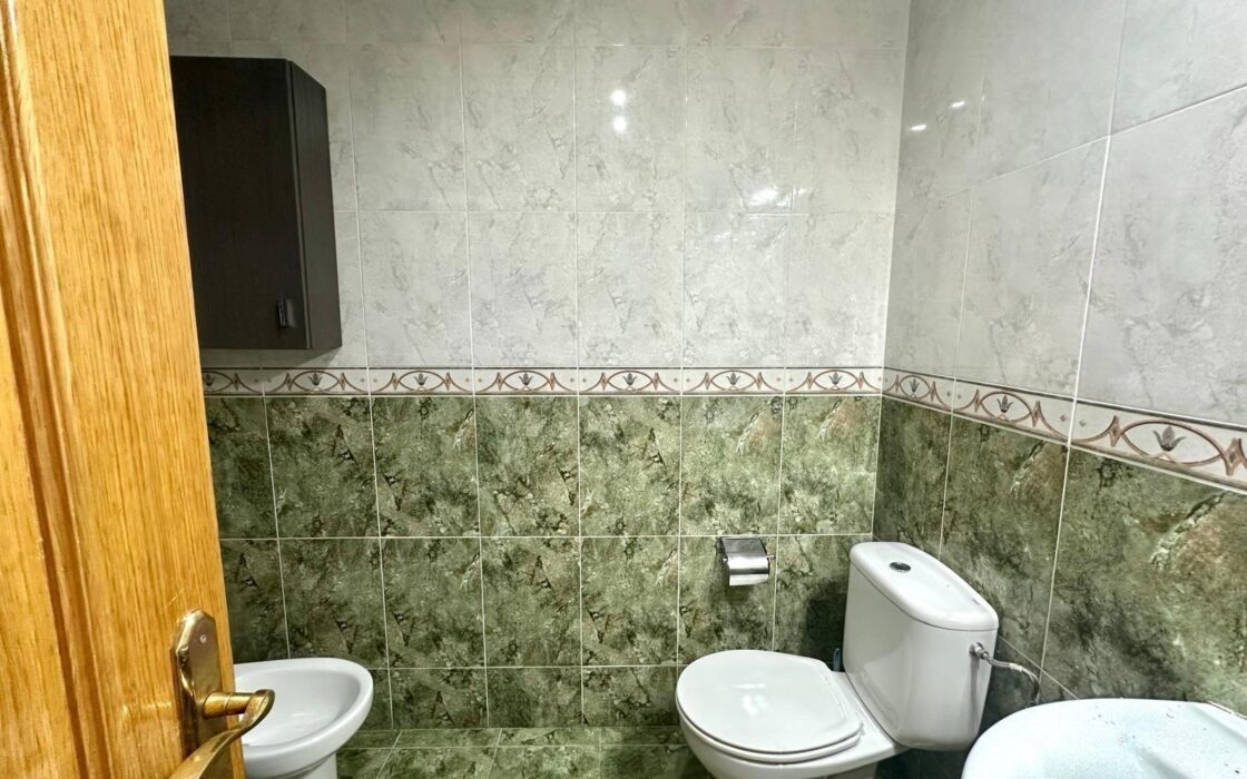 Апартаменти 130 кв.м в Торрев’єсі 450 м від моря