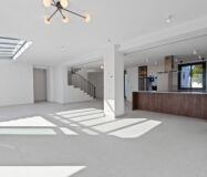 Окрема вілла в Ельвірії 181 кв.м з терасою біля моря