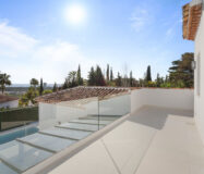 Окрема вілла в Ельвірії 181 кв.м з терасою біля моря