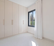 Окрема вілла в Ельвірії 181 кв.м з терасою біля моря