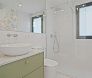 Окрема вілла в Ельвірії 181 кв.м з терасою біля моря