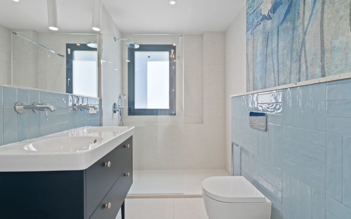 Окрема вілла в Ельвірії 181 кв.м з терасою біля моря