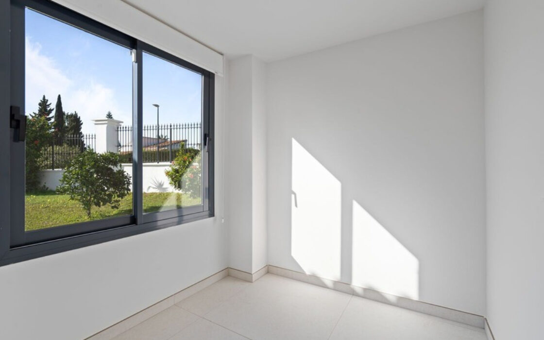 Окрема вілла в Ельвірії 181 кв.м з терасою біля моря