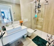 Апартаменты 80 кв.м в Аликанте с террасой у моря