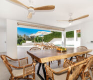 Отдельная вилла в Марбелье 302 кв.м с террасой у моря