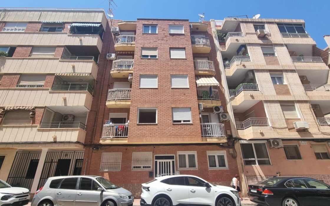 Квартира в Коста Бланка у моря после ремонта 105 кв.м.