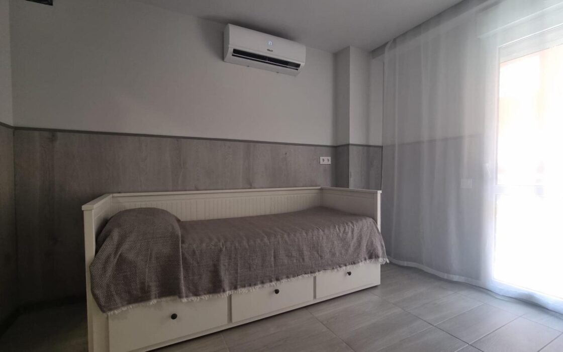 Квартира в Коста Бланка у моря после ремонта 105 кв.м.