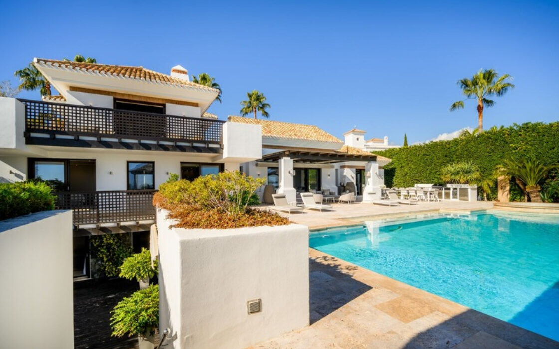 Вілла в Лос-Фламінго, 660 кв.м, з терасою та меблями