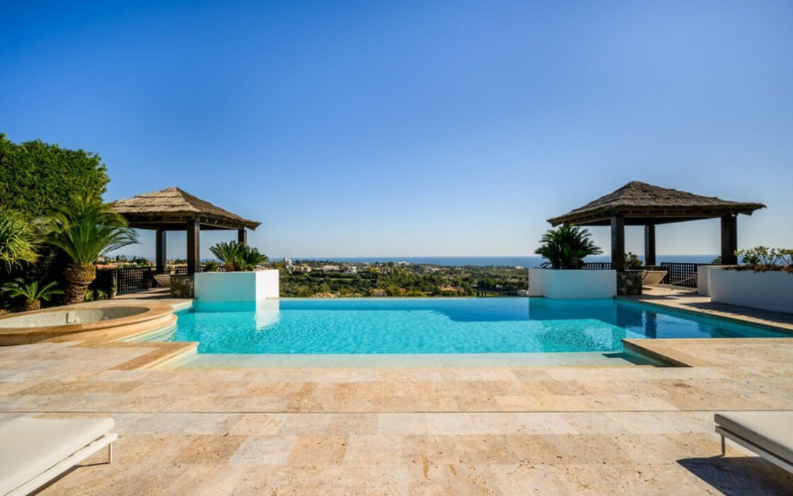 Вілла в Лос-Фламінго, 660 кв.м, з терасою та меблями