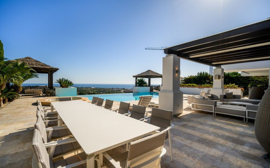 Вілла в Лос-Фламінго, 660 кв.м, з терасою та меблями