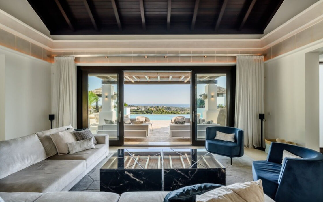 Вілла в Лос-Фламінго, 660 кв.м, з терасою та меблями