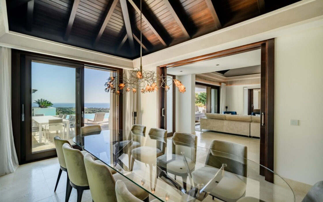 Вілла в Лос-Фламінго, 660 кв.м, з терасою та меблями