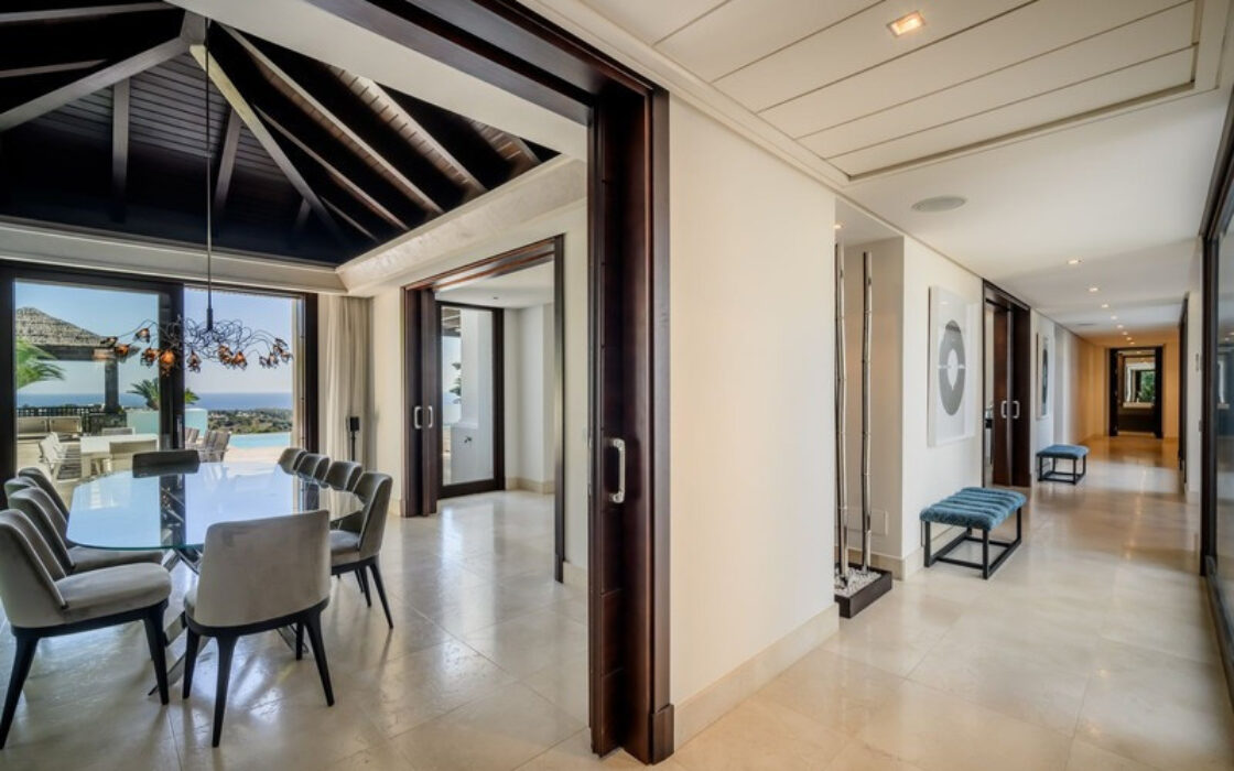 Вілла в Лос-Фламінго, 660 кв.м, з терасою та меблями