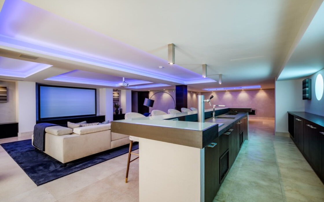 Вілла в Лос-Фламінго, 660 кв.м, з терасою та меблями