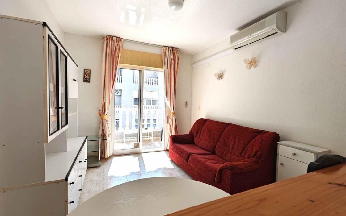 Квартира у моря с бассейном и гаражом 60 кв.м Коста Бланка