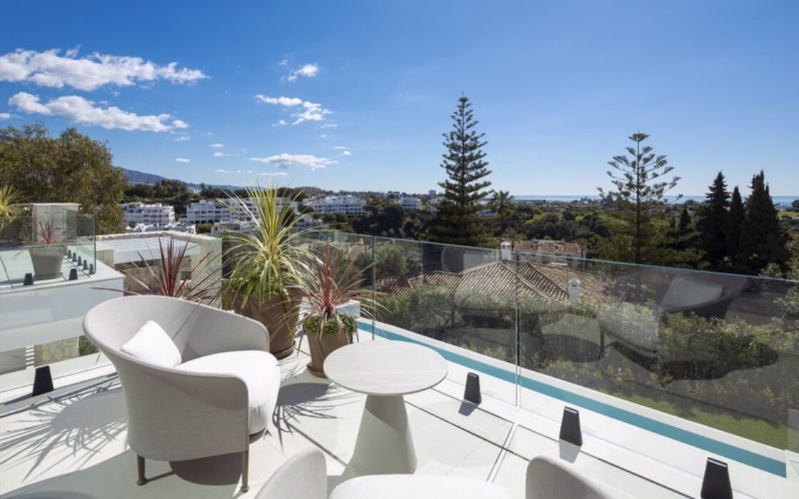 Вілла на продажу в La Quinta, 307 кв.м, тераса, меблі