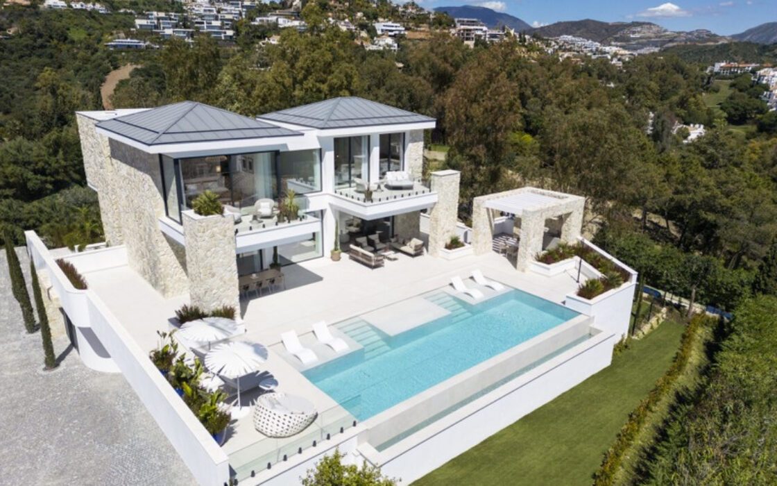 Вілла на продажу в La Quinta, 307 кв.м, тераса, меблі