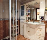 Апартаменты в Торревьехе 79 кв.м с террасой у моря