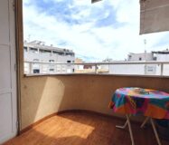 Апартаменты в Торревьехе 79 кв.м с террасой у моря