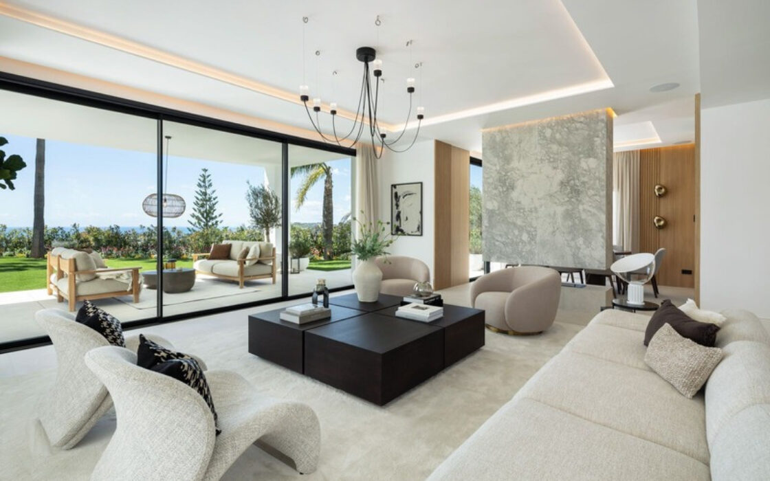 Отдельная вилла в Лос-Аркеросе с террасой, 522 кв.м.