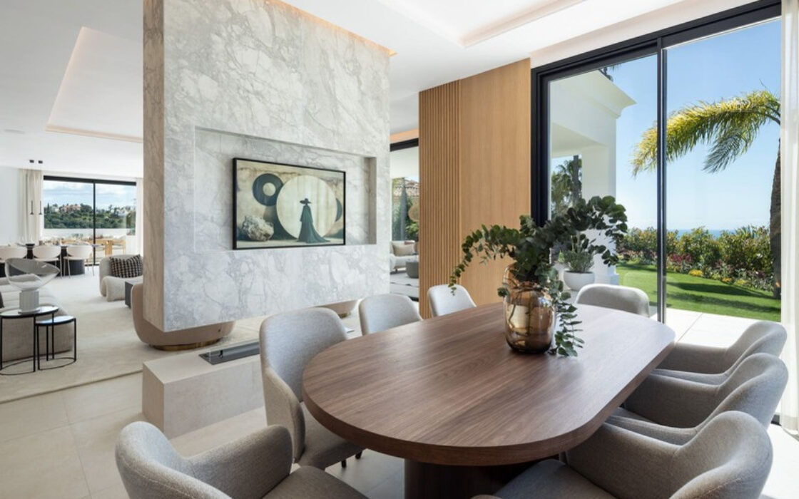 Отдельная вилла в Лос-Аркеросе с террасой, 522 кв.м.