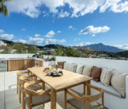 Отдельная вилла в Лос-Аркеросе с террасой, 522 кв.м.