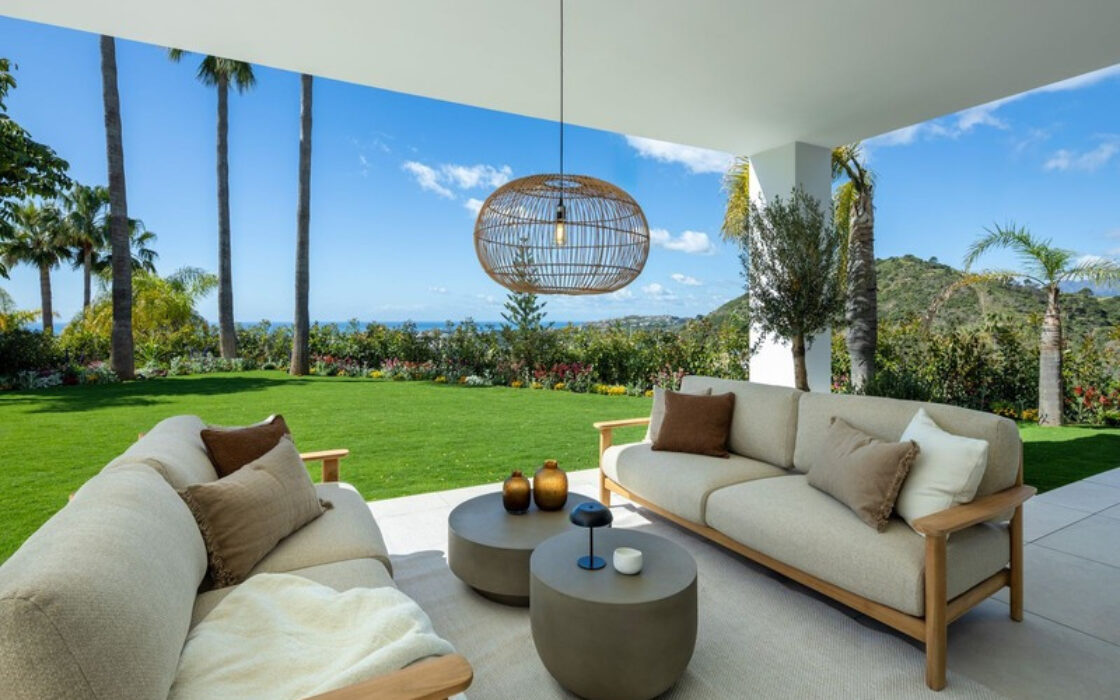 Отдельная вилла в Лос-Аркеросе с террасой, 522 кв.м.