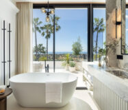 Отдельная вилла в Лос-Аркеросе с террасой, 522 кв.м.