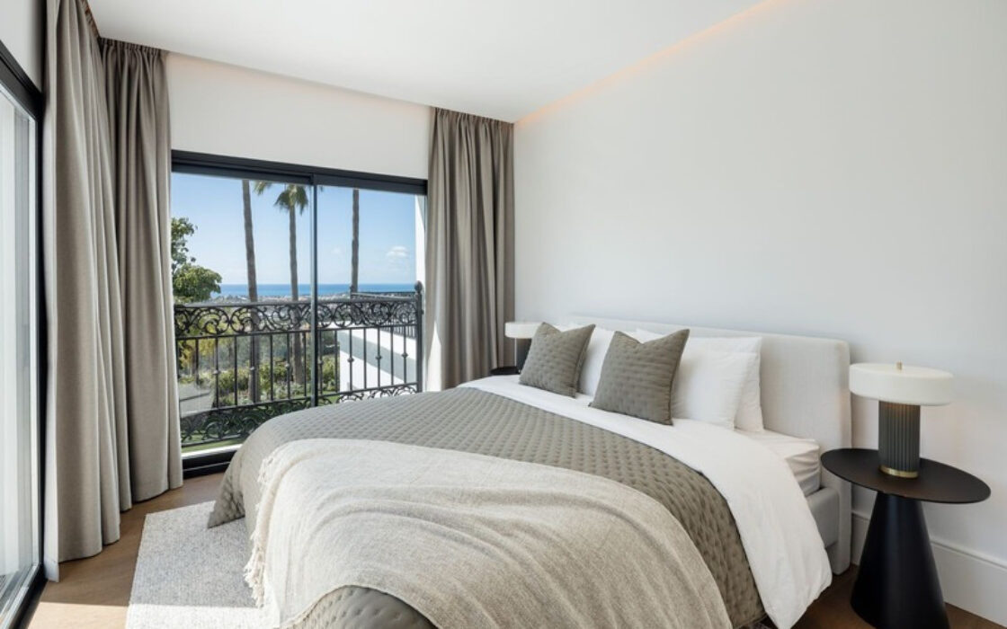 Отдельная вилла в Лос-Аркеросе с террасой, 522 кв.м.