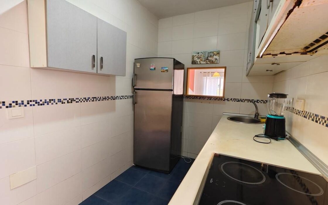 Трикімнатні апартаменти біля пляжу в Торрев’єсі 108 кв.м.