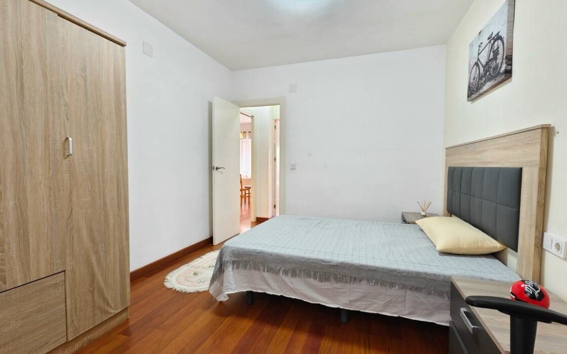 Трикімнатні апартаменти біля пляжу в Торрев’єсі 108 кв.м.