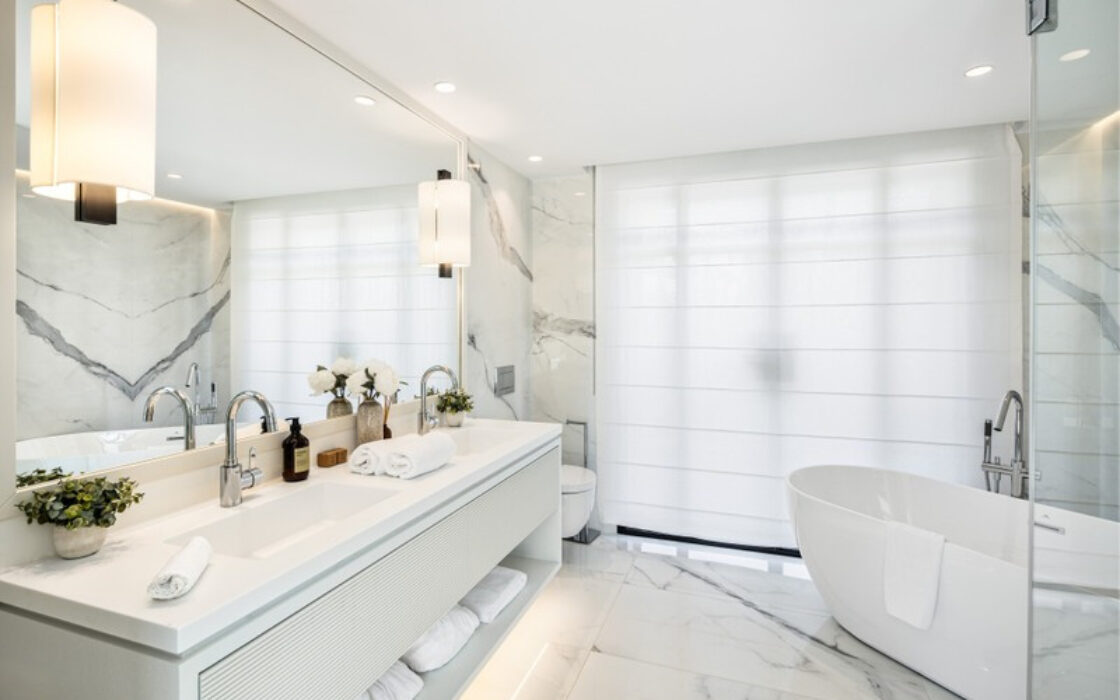 Вілла в Nueva Andalucía 490 кв.м з терасою та меблями