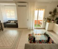 Двухкомнатная квартира в Аликанте с балконами и уютом