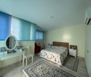 Будинок в Оріуела Коста 179 кв.м з балконом біля моря