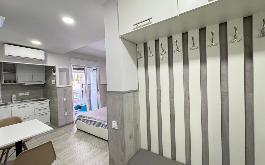 Апартаменты 65 кв.м у моря с 2 спальнями и террасой