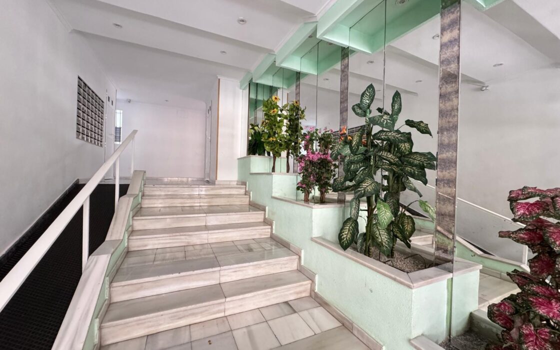 Апартаменты 65 кв.м у моря с 2 спальнями и террасой