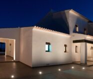 Вілла з панорамним видом на море в Морайрі 283 кв.м