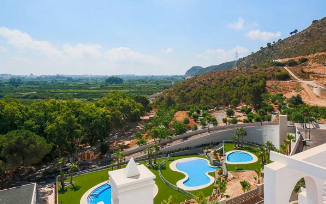 Квартира в Хересе с террасой и видом на море 58 кв.м