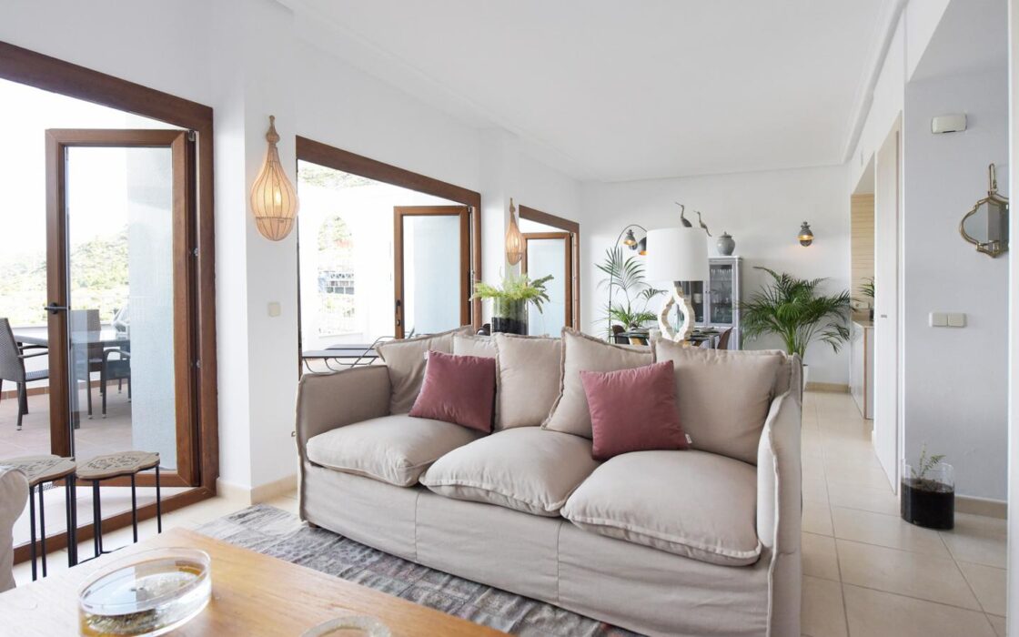 Квартира в Хересе с террасой и видом на море 58 кв.м