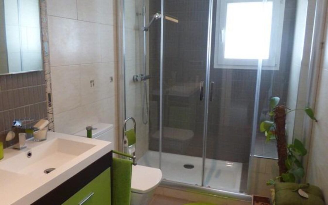 Дом в San Juan Playa с видом на море, 200 кв.м, 4 комнаты